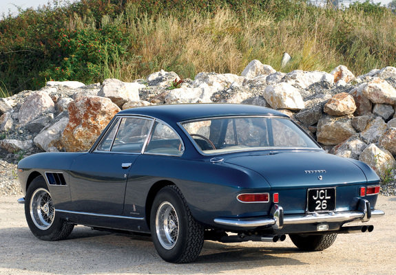 Ferrari 330 GT 2+2 UK-spec (Series II) 1965–67 images