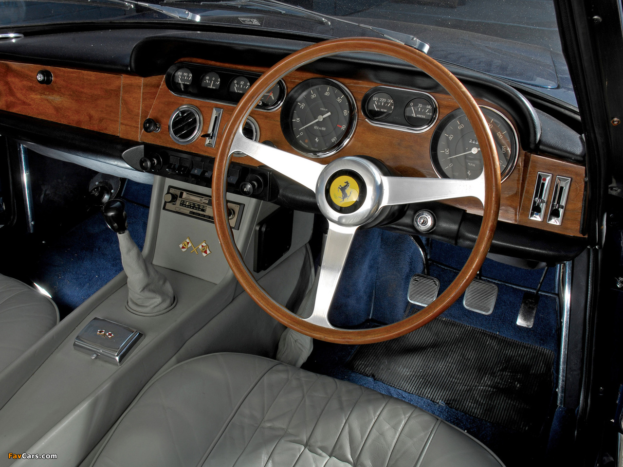 Ferrari 330 GT 2+2 UK-spec (Series II) 1965–67 wallpapers (1280 x 960)
