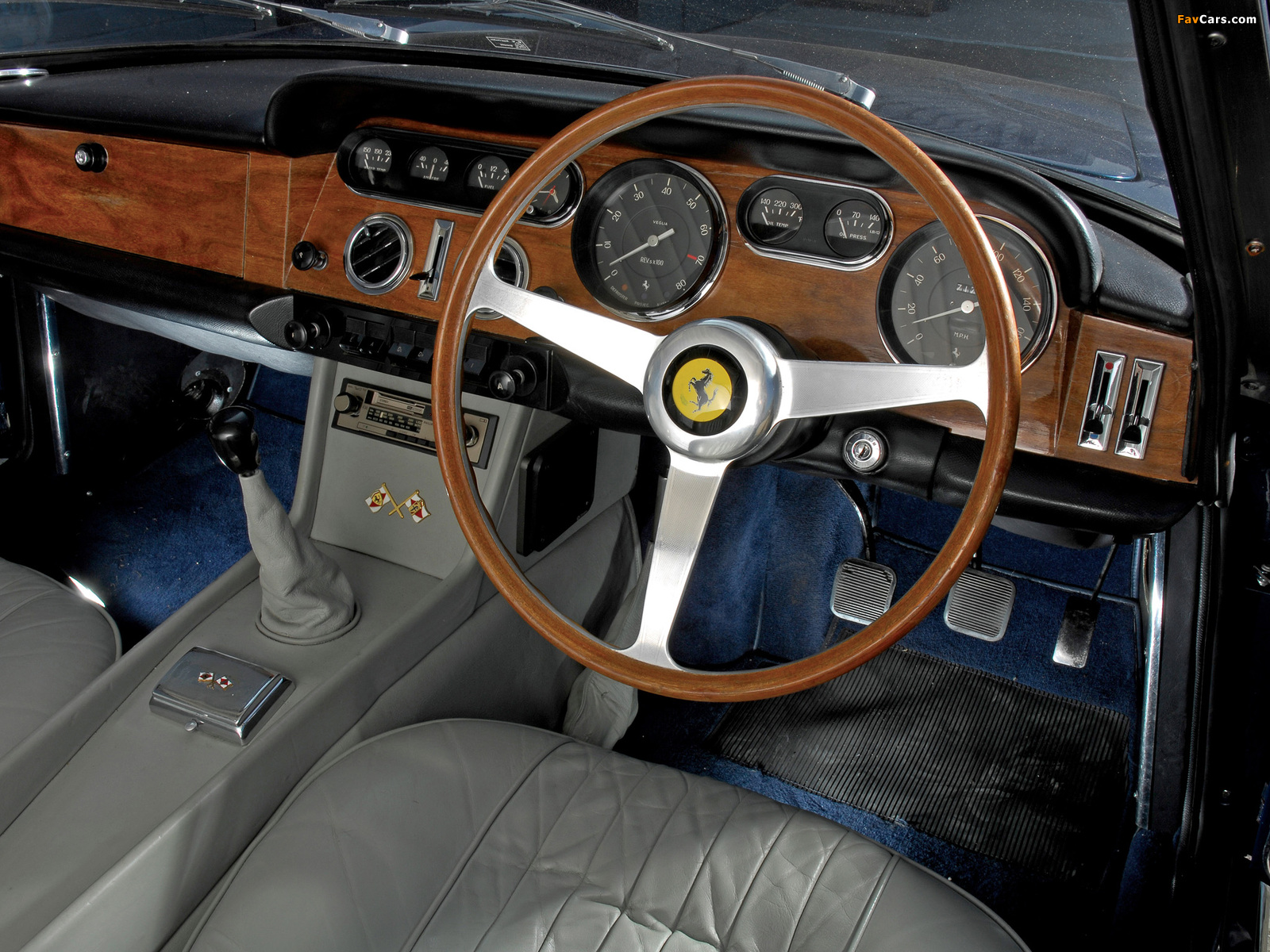 Ferrari 330 GT 2+2 UK-spec (Series II) 1965–67 wallpapers (1600 x 1200)