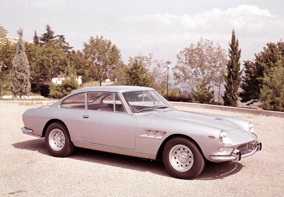Ferrari 330 GT 2+2 (Series II) 1965–67 wallpapers
