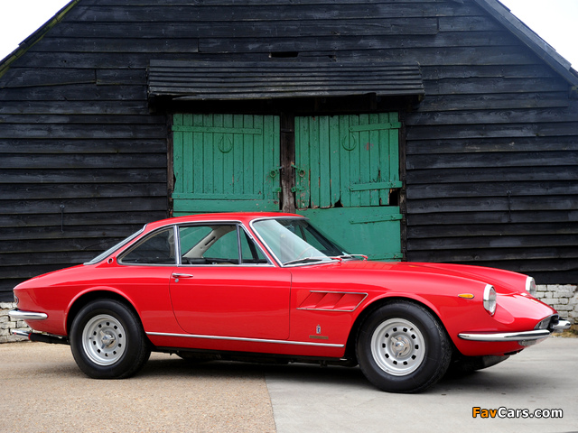 Ferrari 330 GTC 1966–68 wallpapers (640 x 480)