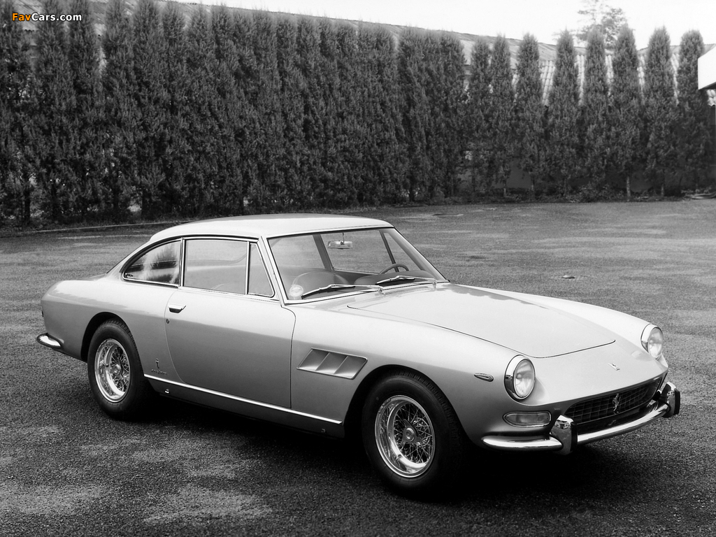 Images of Ferrari 330 GT 2+2 (Series II) 1965–67 (1024 x 768)