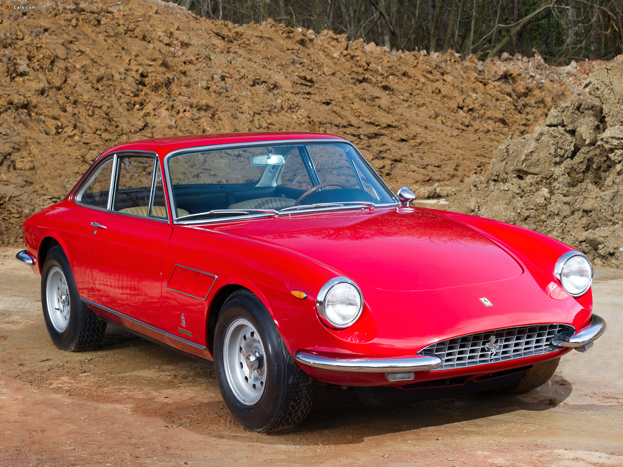 Images of Ferrari 330 GTC 1966–68 (2048 x 1536)