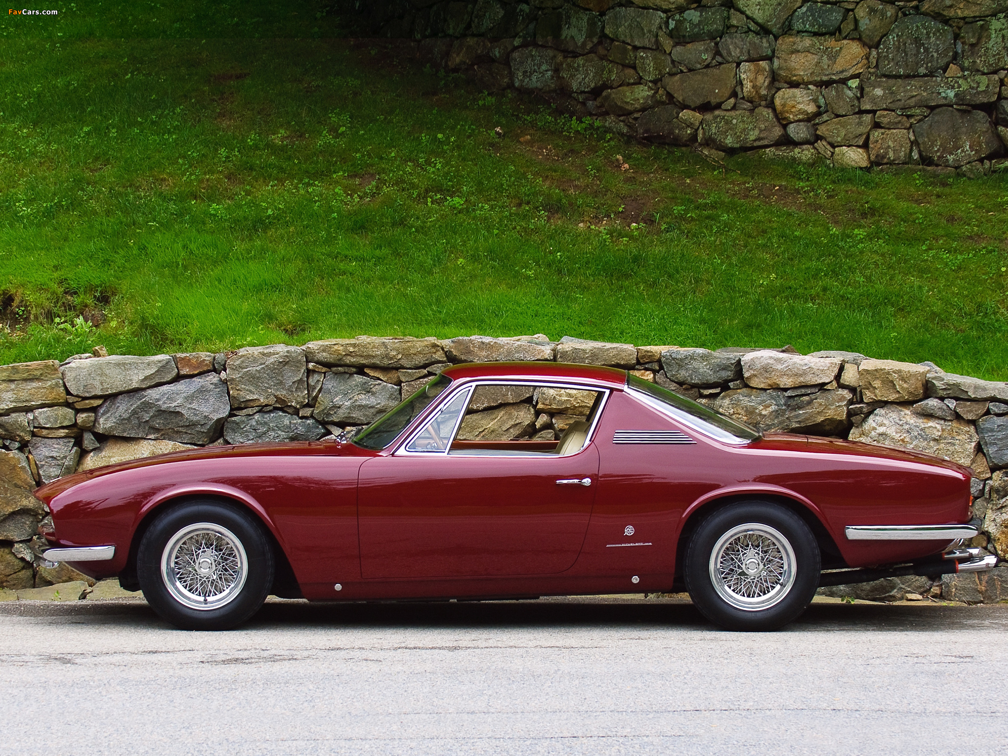 Photos of Ferrari 330 GT Coupe 1967 (2048 x 1536)
