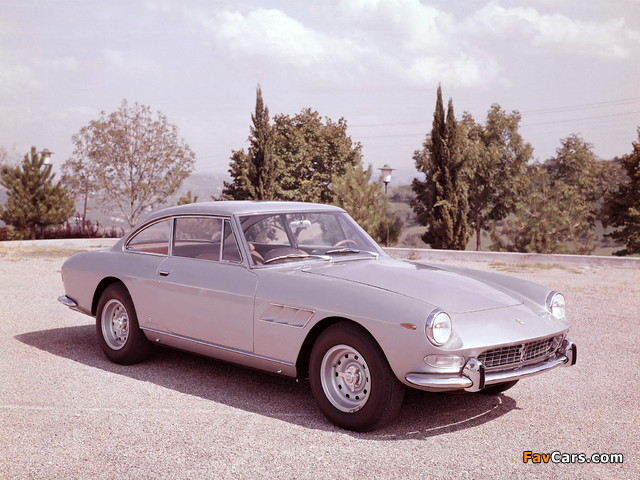 Pictures of Ferrari 330 GT 2+2 (Series II) 1965–67 (640 x 480)