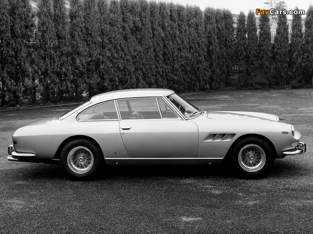 Ferrari 330 GT 2+2 (Series II) 1965–67 wallpapers (640 x 480)