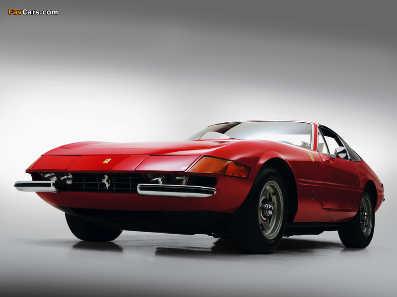 Ferrari 365 GTB/4 Daytona 1968–74 images (800 x 600)