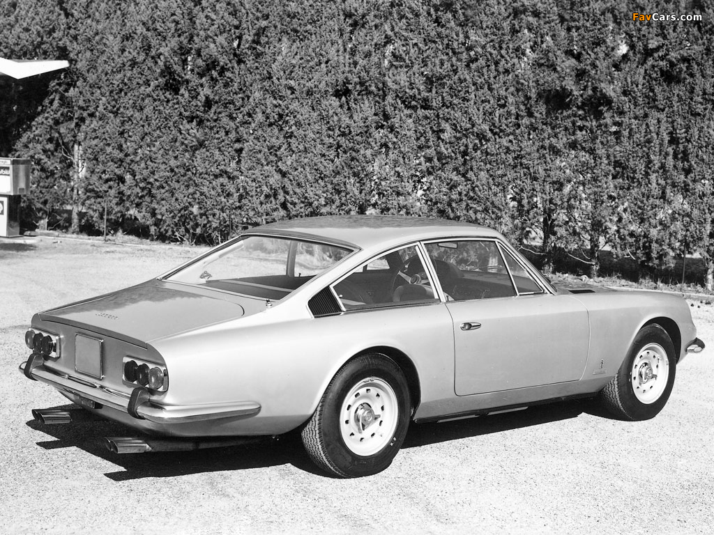 Ferrari 365 GT 2+2 1968–70 photos (1024 x 768)