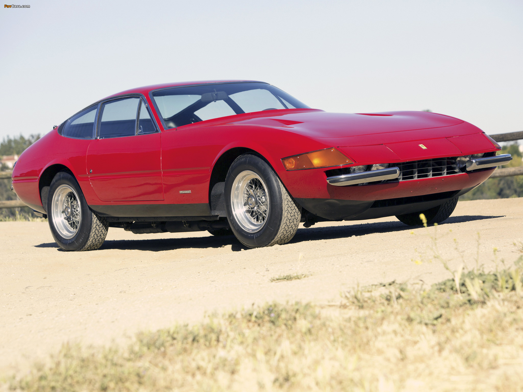 Ferrari 365 GTB/4 Daytona 1968–74 pictures (2048 x 1536)