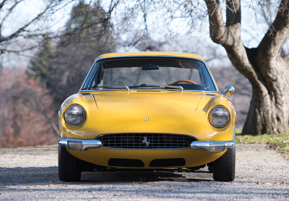 Ferrari 365 GT 2+2 1968–70 pictures