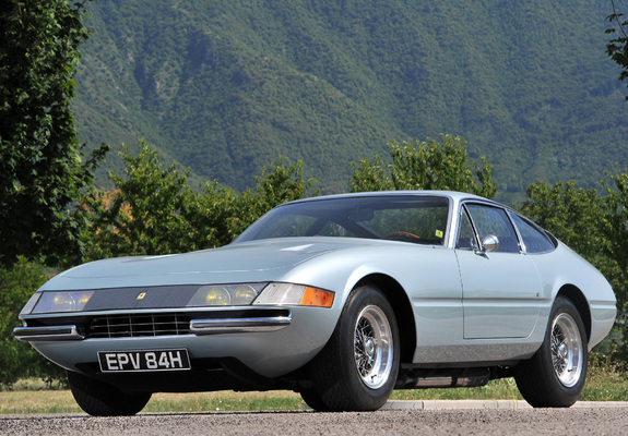 Ferrari 365 GTB/4 Daytona 1968–74 wallpapers