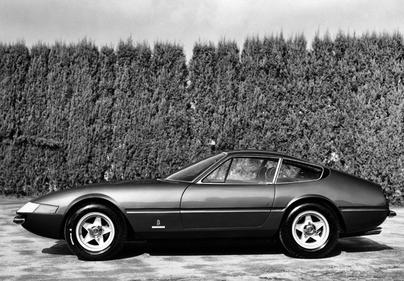 Ferrari 365 GTB/4 Daytona 1968–74 wallpapers