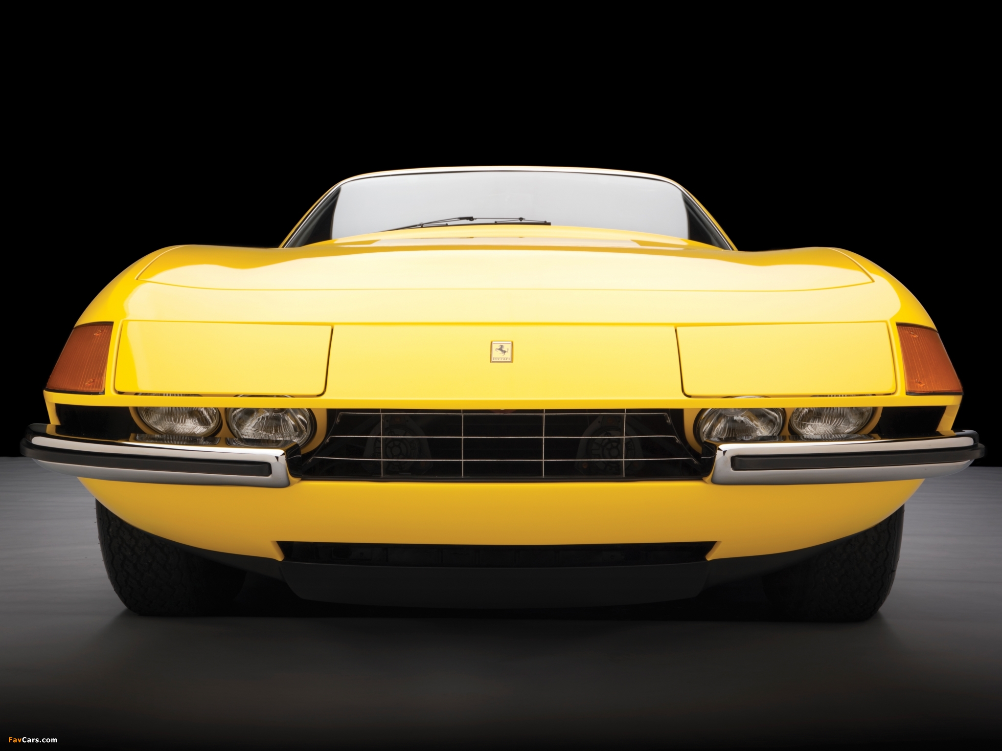 Ferrari 365 GTS/4 Daytona Spider 1970–74 photos (2048 x 1536)