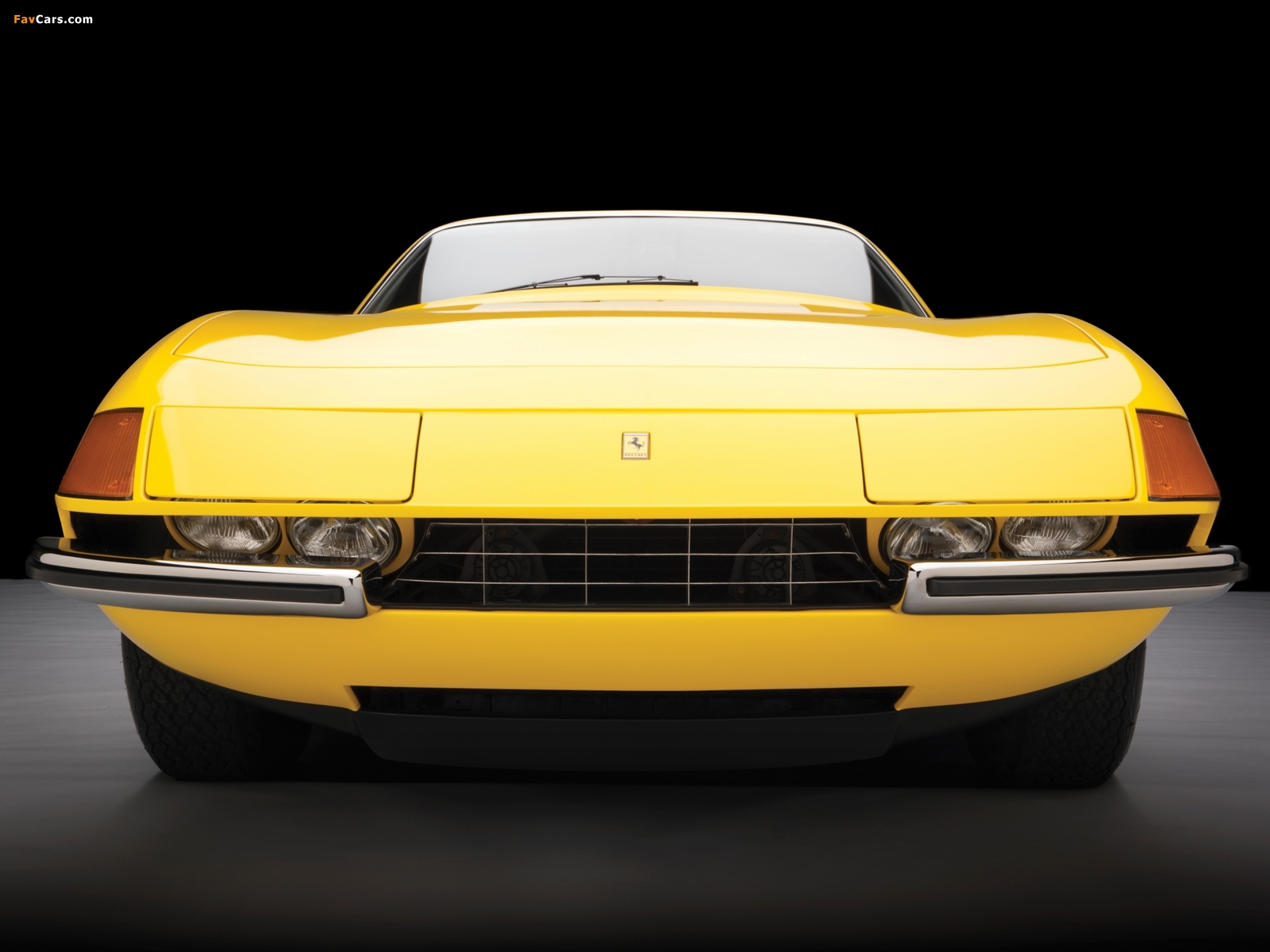 Ferrari 365 GTS/4 Daytona Spider 1970–74 photos (1600 x 1200)