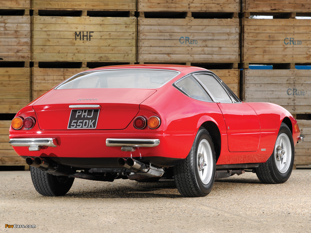 Ferrari 365 GTB/4 Daytona UK-spec 1971–73 wallpapers (1024 x 768)