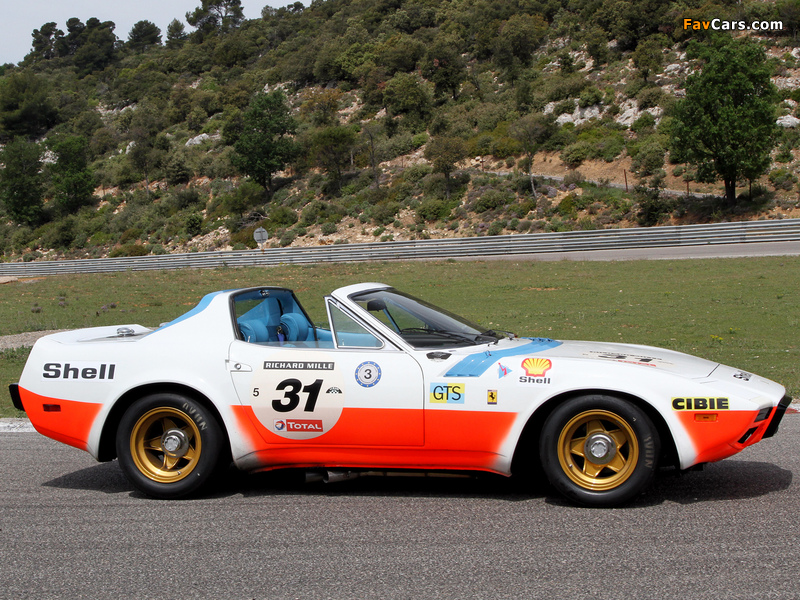 Ferrari 365 GTB/4 NART Spyder 1972 images (800 x 600)