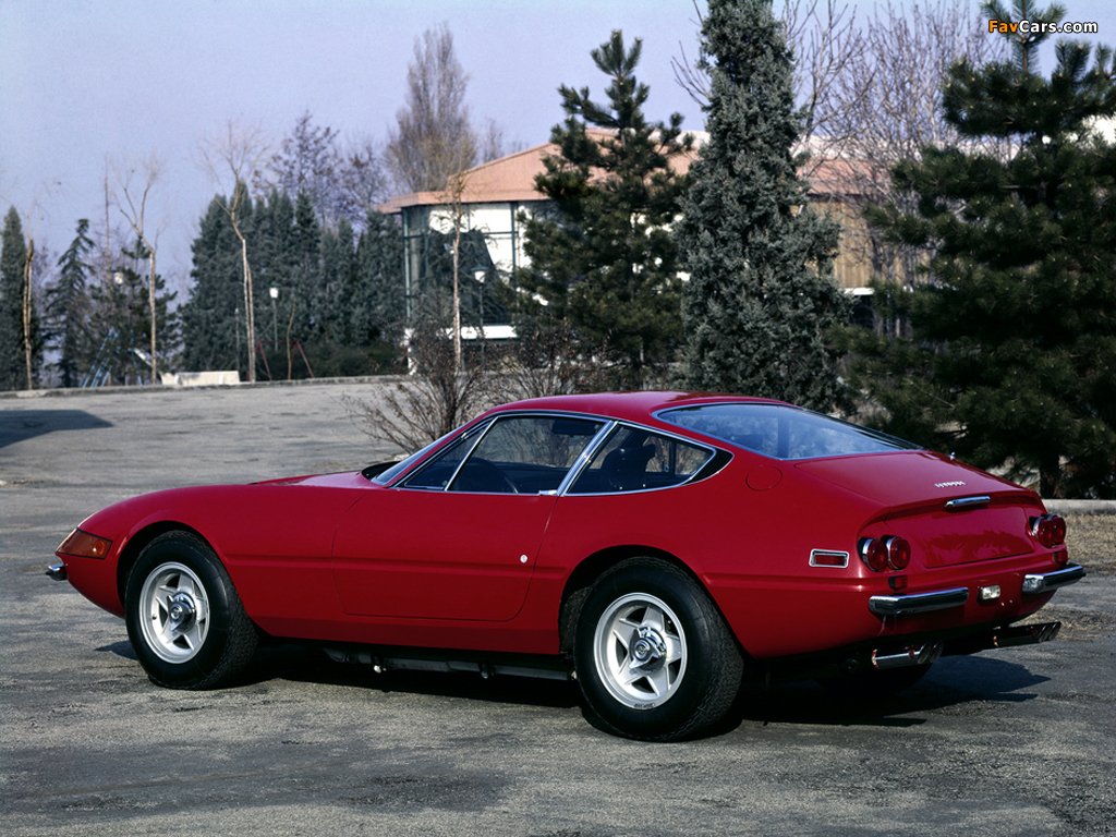 Images of Ferrari 365 GTB/4 Daytona 1968–74 (1024 x 768)