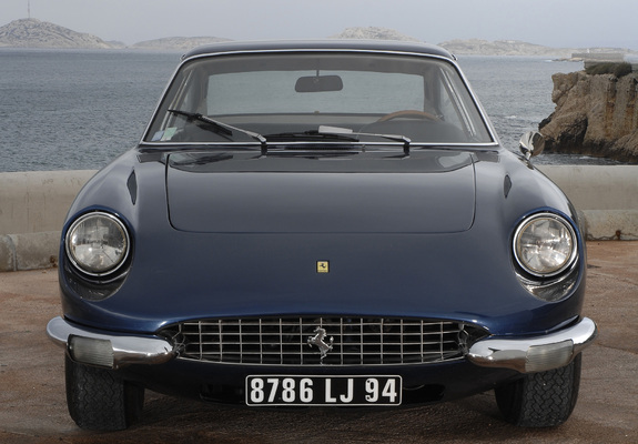 Images of Ferrari 365 GT 2+2 1968–70