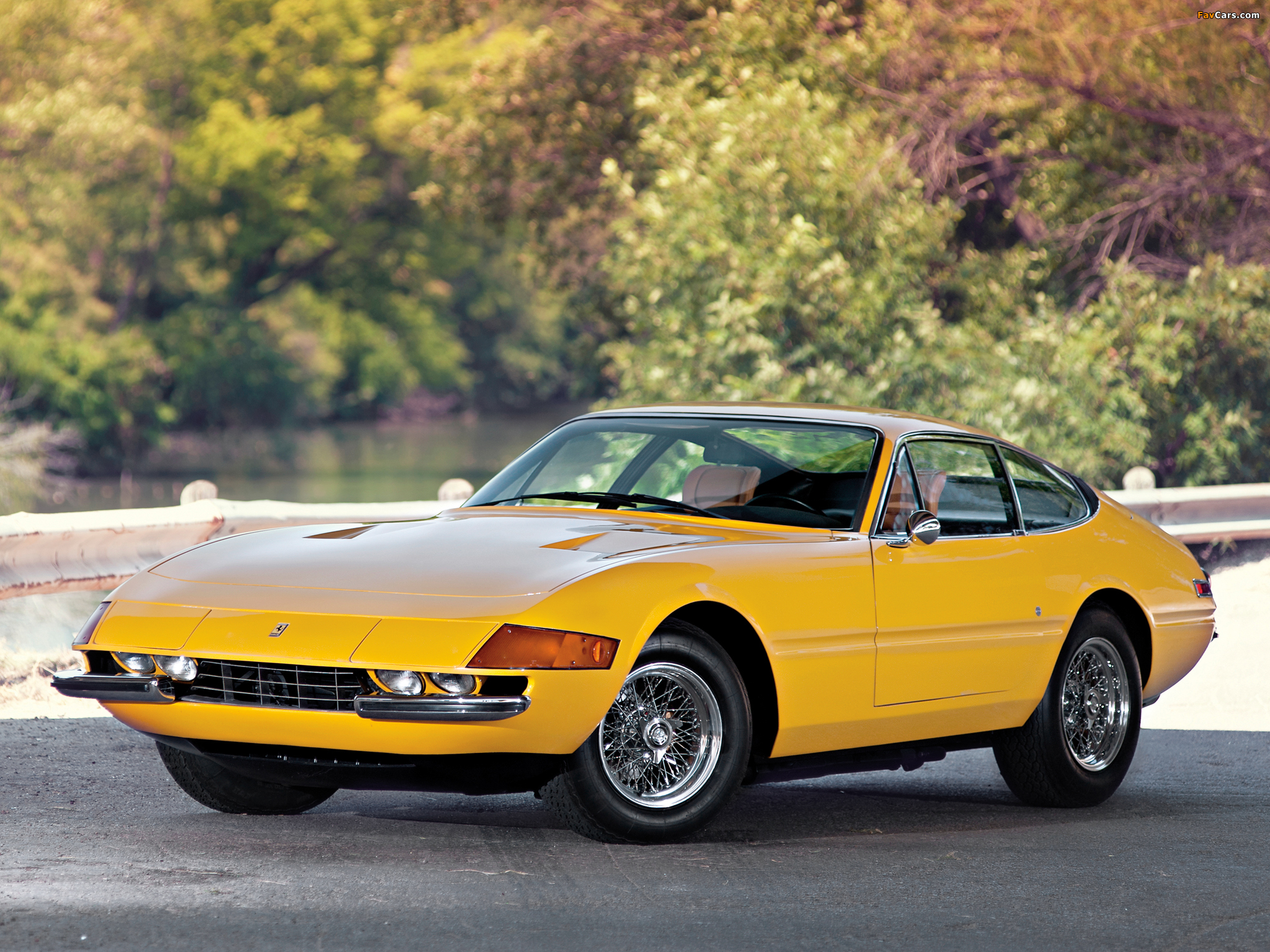 Photos of Ferrari 365 GTB/4 Daytona 1968–74 (2048 x 1536)