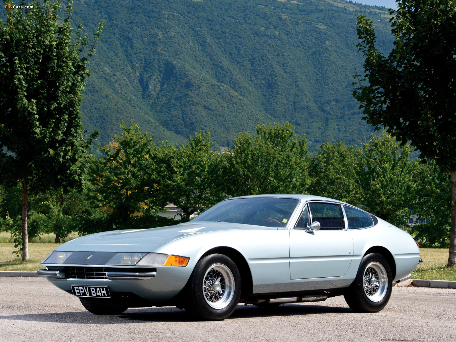 Photos of Ferrari 365 GTB/4 Daytona 1968–74 (1600 x 1200)