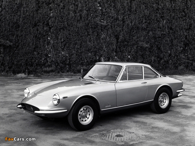 Photos of Ferrari 365 GTC 1968–69 (640 x 480)