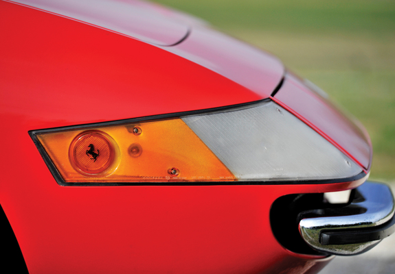 Photos of Ferrari 365 GTS/4 