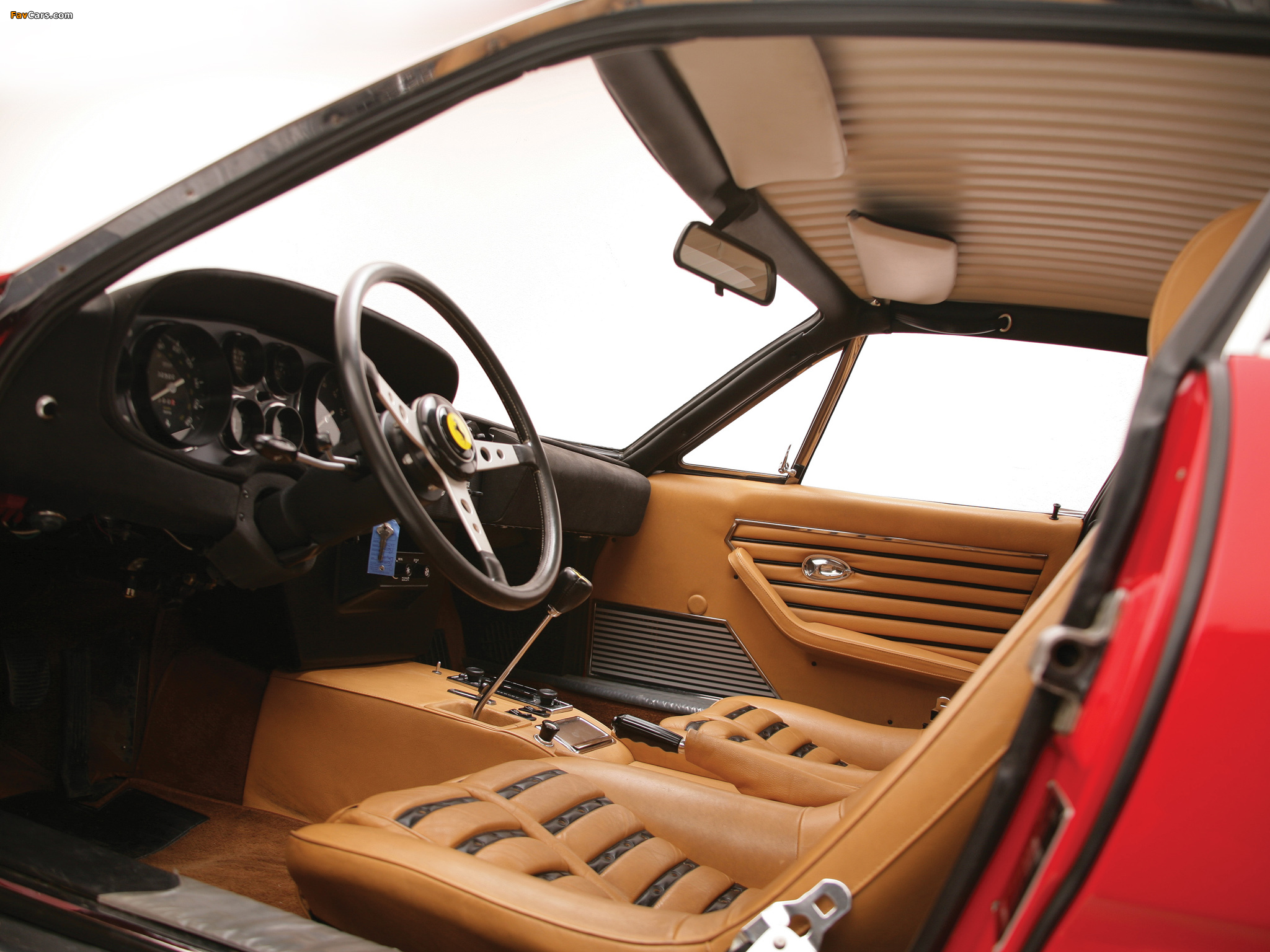 Pictures of Ferrari 365 GTB/4 Daytona 1968–74 (2048 x 1536)