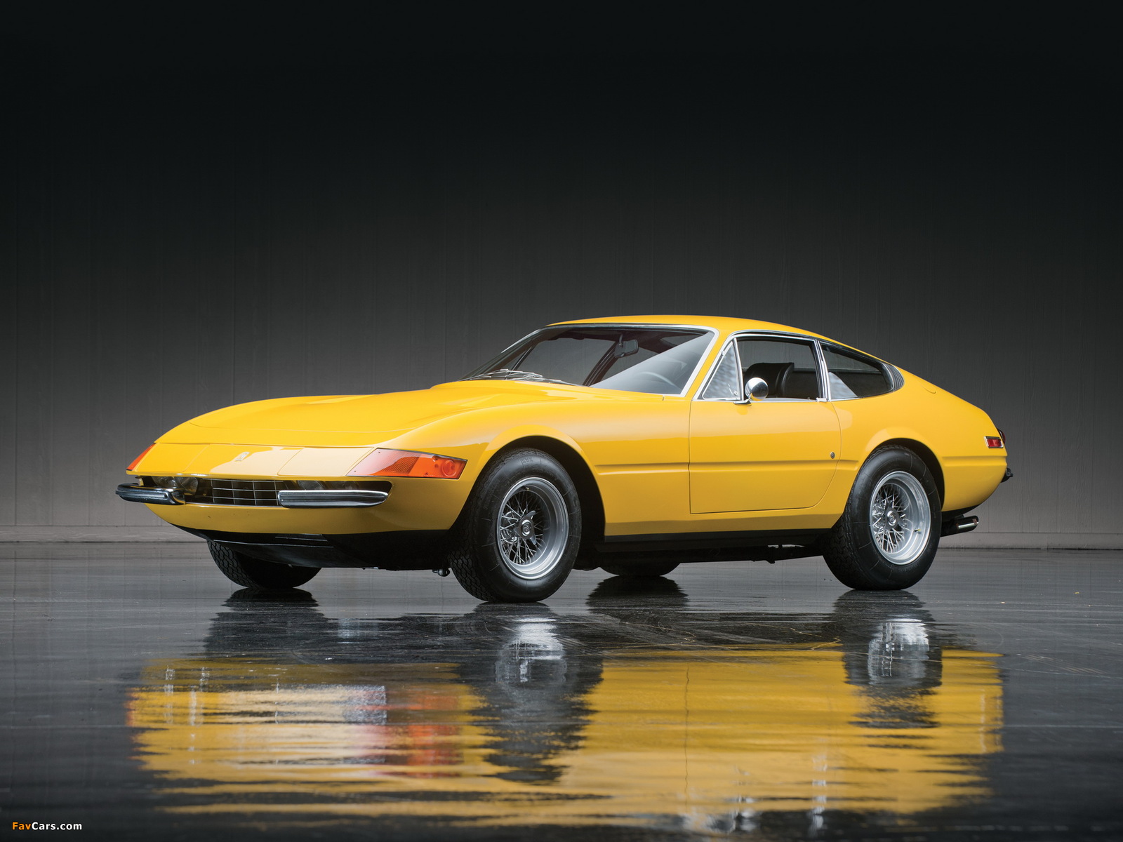 Pictures of Ferrari 365 GTB/4 Daytona 1968–74 (1600 x 1200)