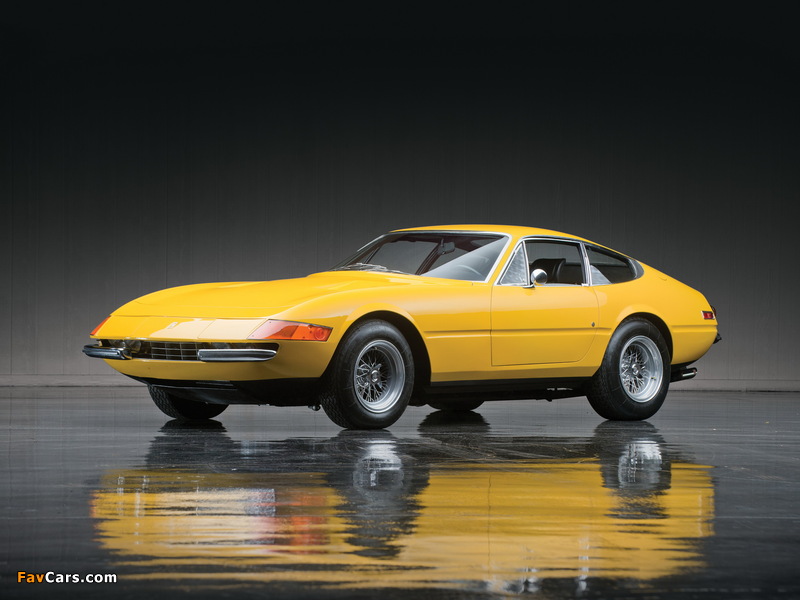 Pictures of Ferrari 365 GTB/4 Daytona 1968–74 (800 x 600)