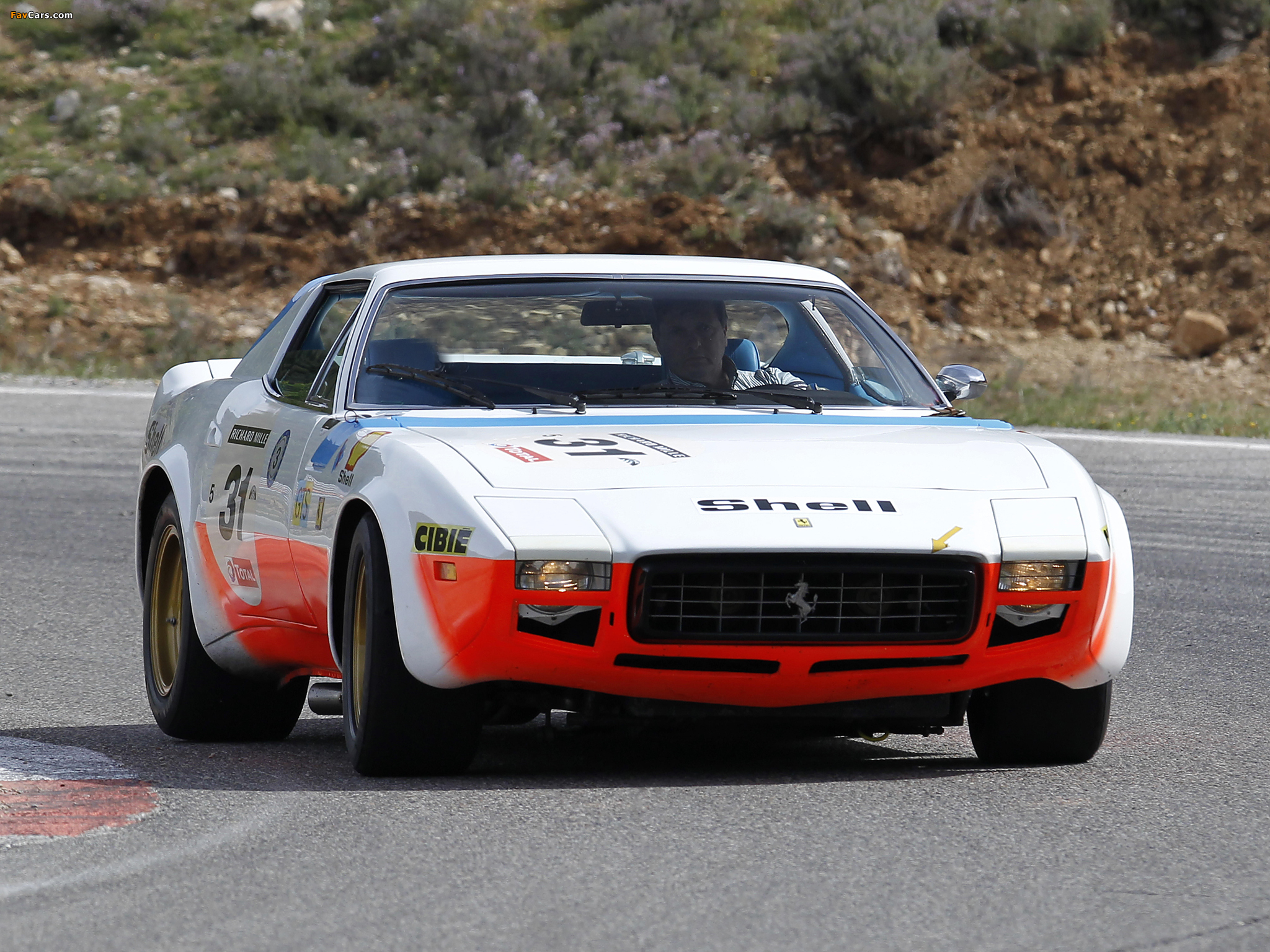 Pictures of Ferrari 365 GTB/4 NART Spyder 1972 (2048 x 1536)