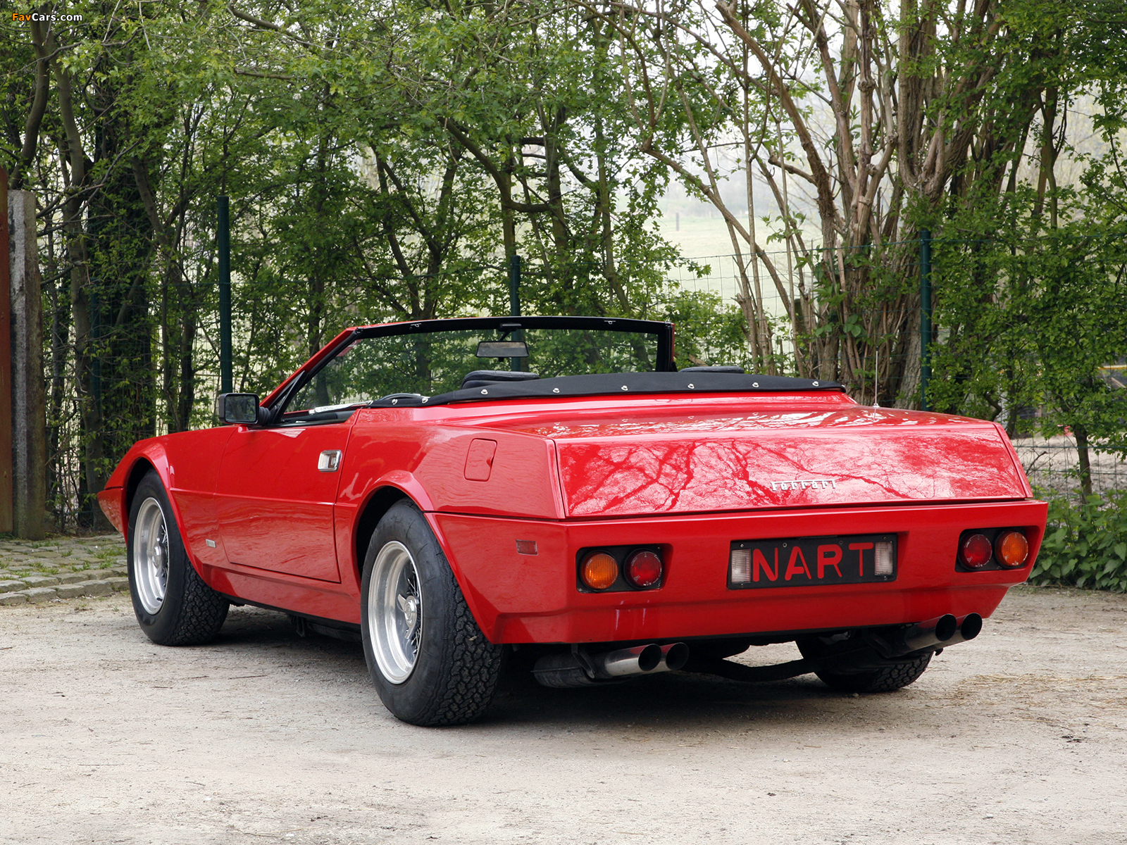 Pictures of Ferrari 365 GTS/4 NART Spyder 1972 (1600 x 1200)