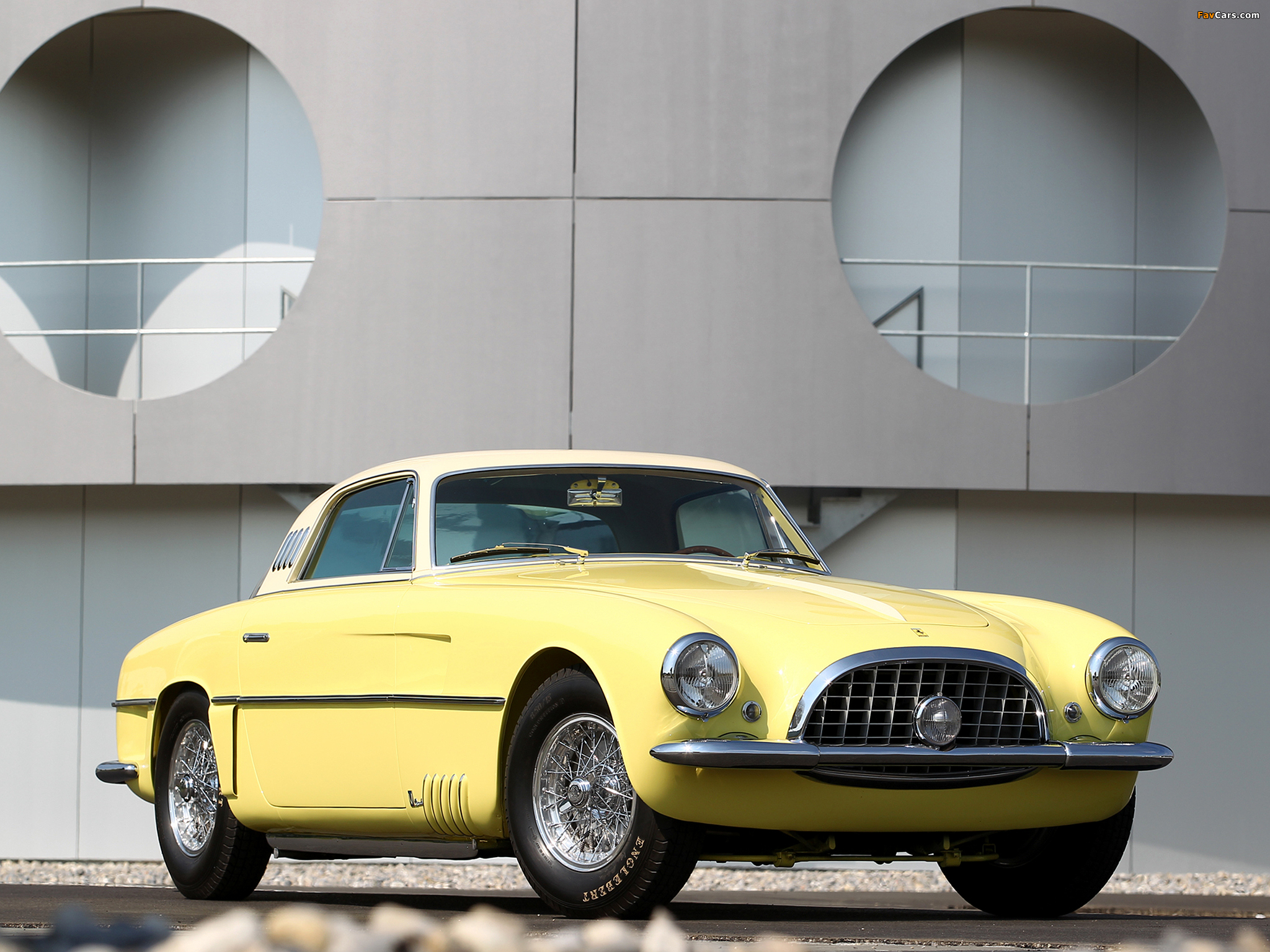 Images of Ferrari 375 America Vignale Coupe (0337 AL) 1954 (2048 x 1536)