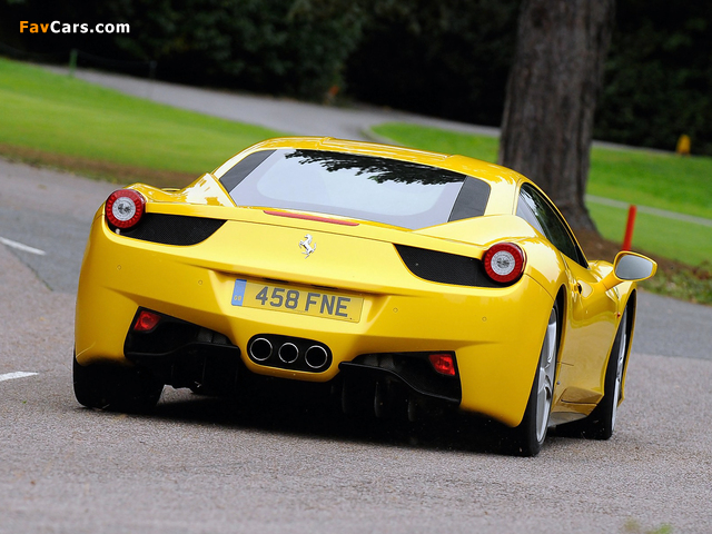 Images of Ferrari 458 Italia UK-spec 2009 (640 x 480)