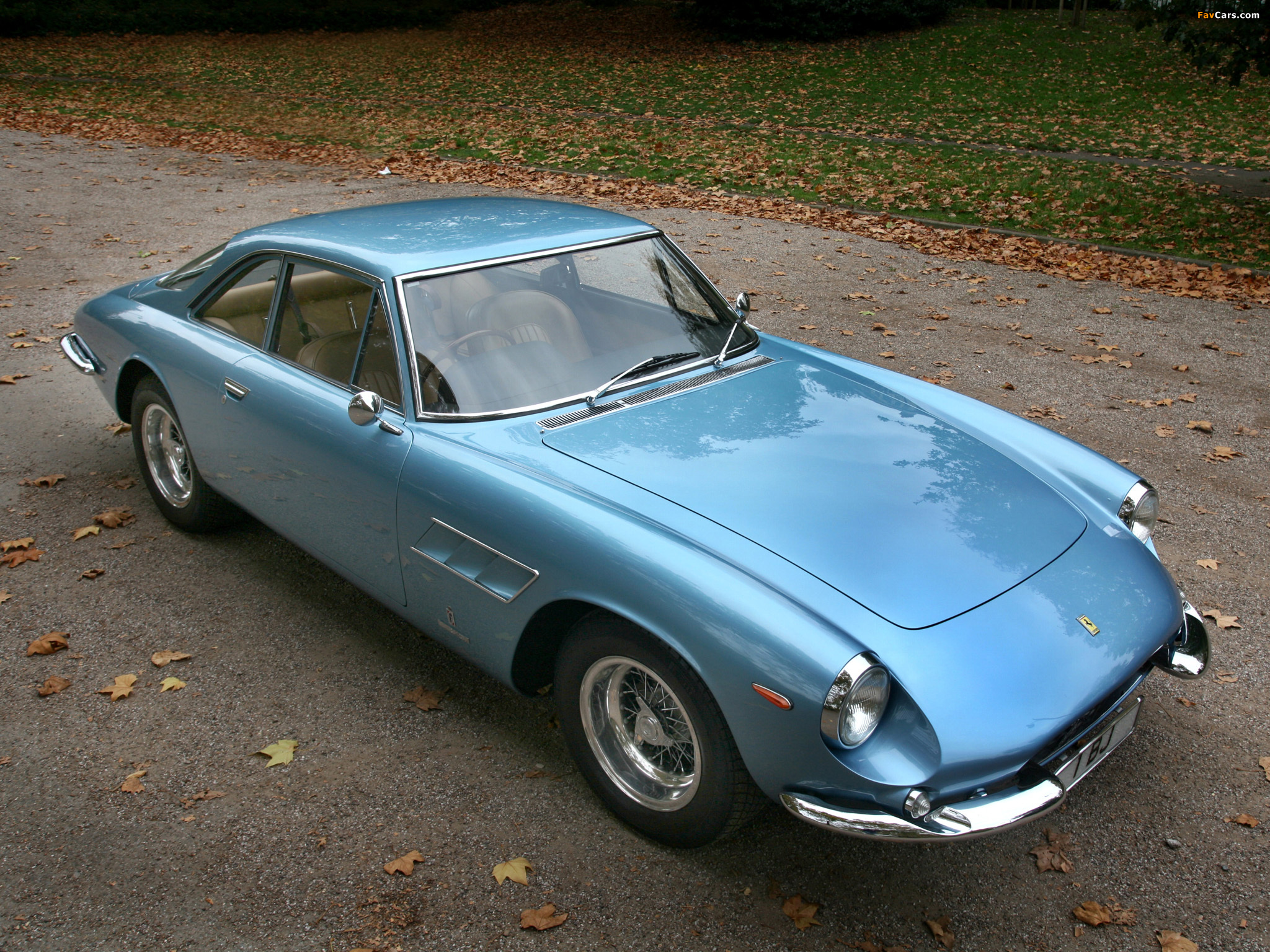 Ferrari 500 Superfast RHD Series II (SF) 1965–66 wallpapers (2048 x 1536)