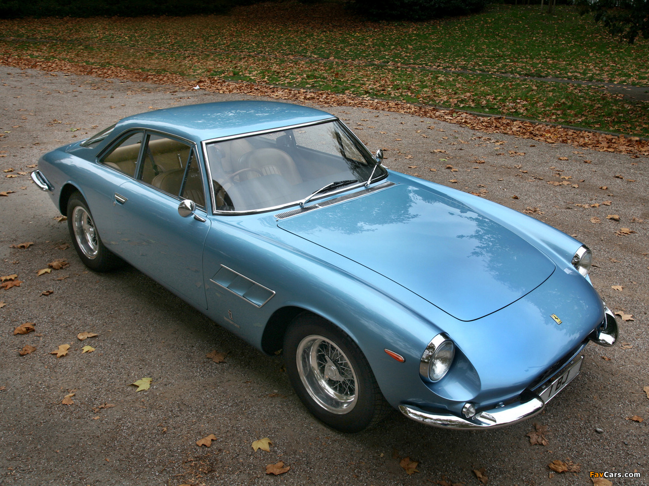 Ferrari 500 Superfast RHD Series II (SF) 1965–66 wallpapers (1280 x 960)