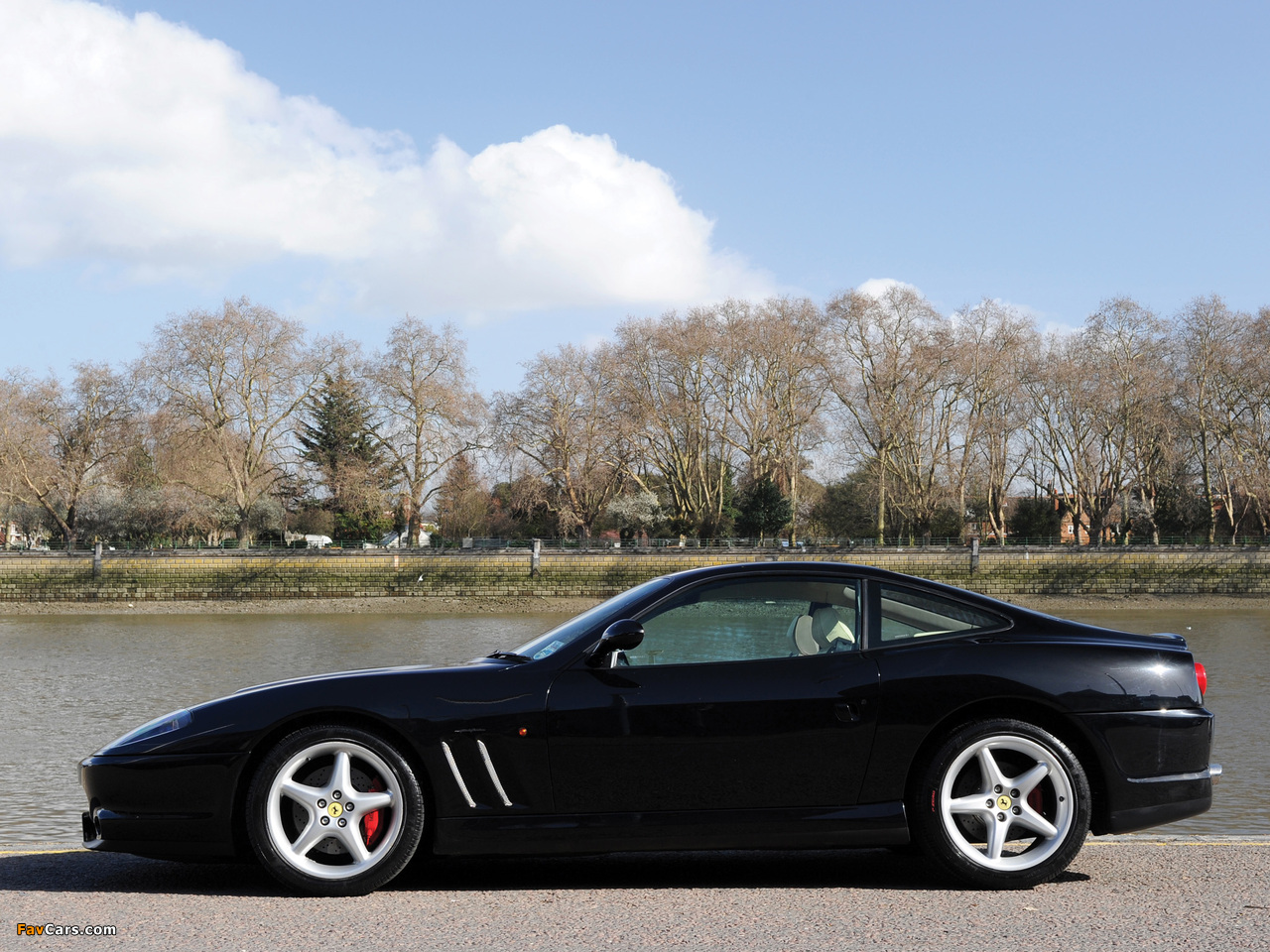 Pictures of Ferrari 550 Maranello UK-spec 1996–2002 (1280 x 960)