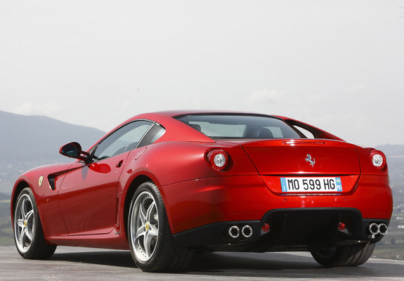 Ferrari 599 GTB Fiorano HGTE 2009–12 images