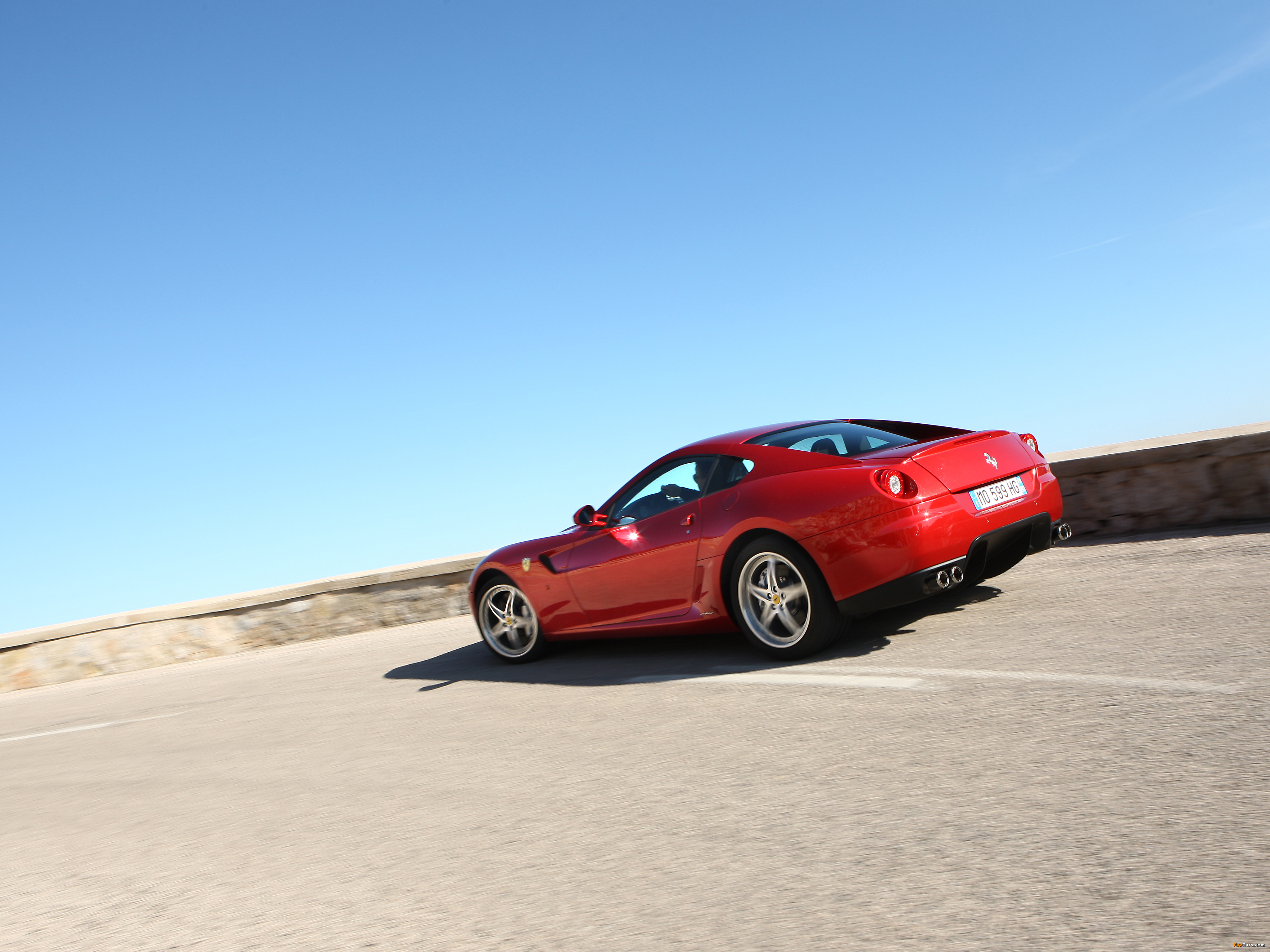 Ferrari 599 GTB Fiorano HGTE 2009–12 photos (4096 x 3072)