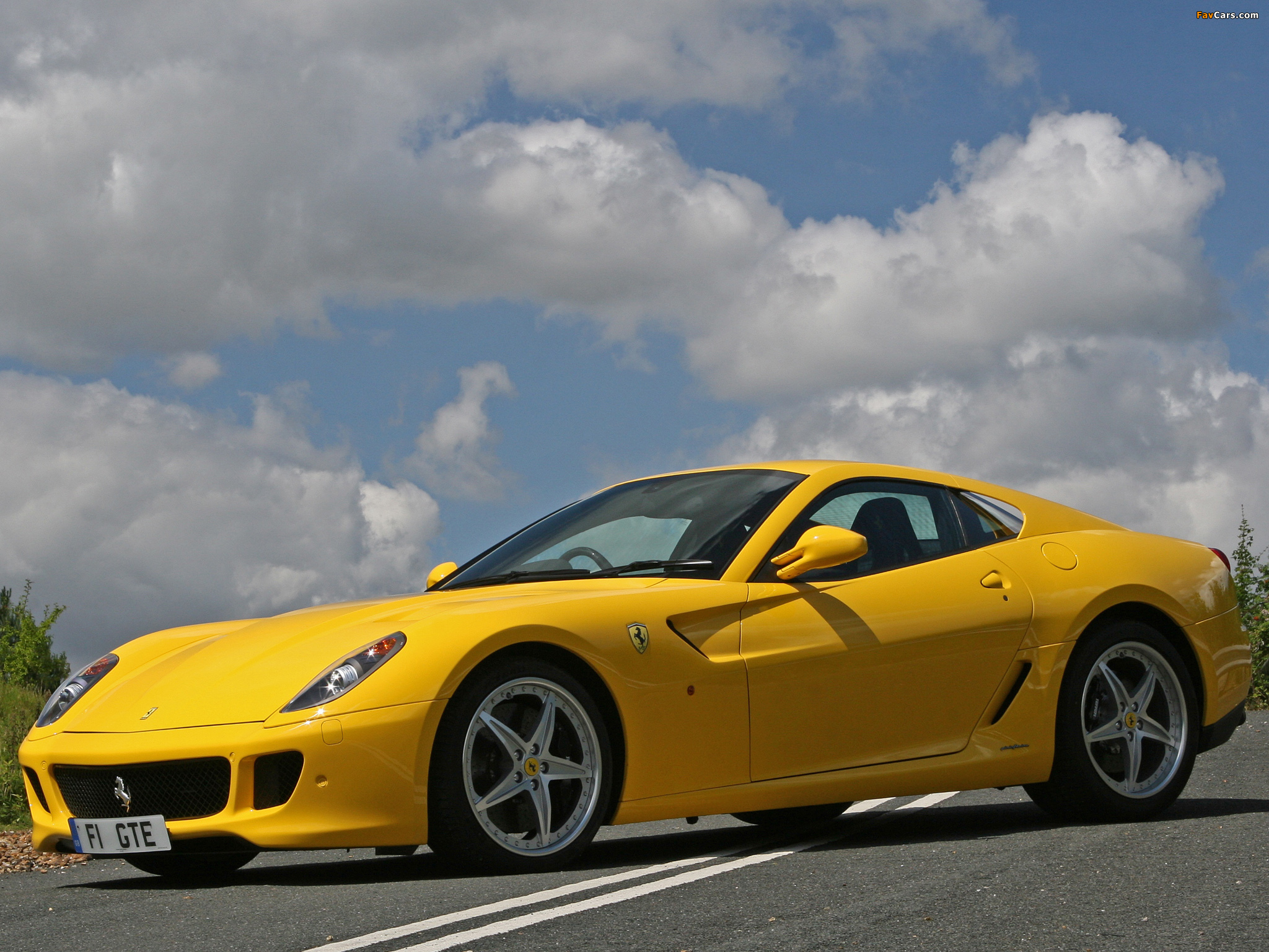 Ferrari 599 GTB Fiorano HGTE UK-spec 2009 pictures (2048 x 1536)