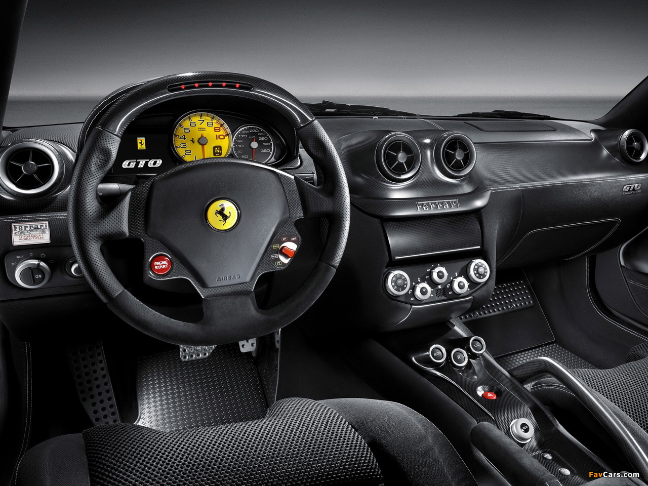 Ferrari 599 GTO 2010 wallpapers (1280 x 960)