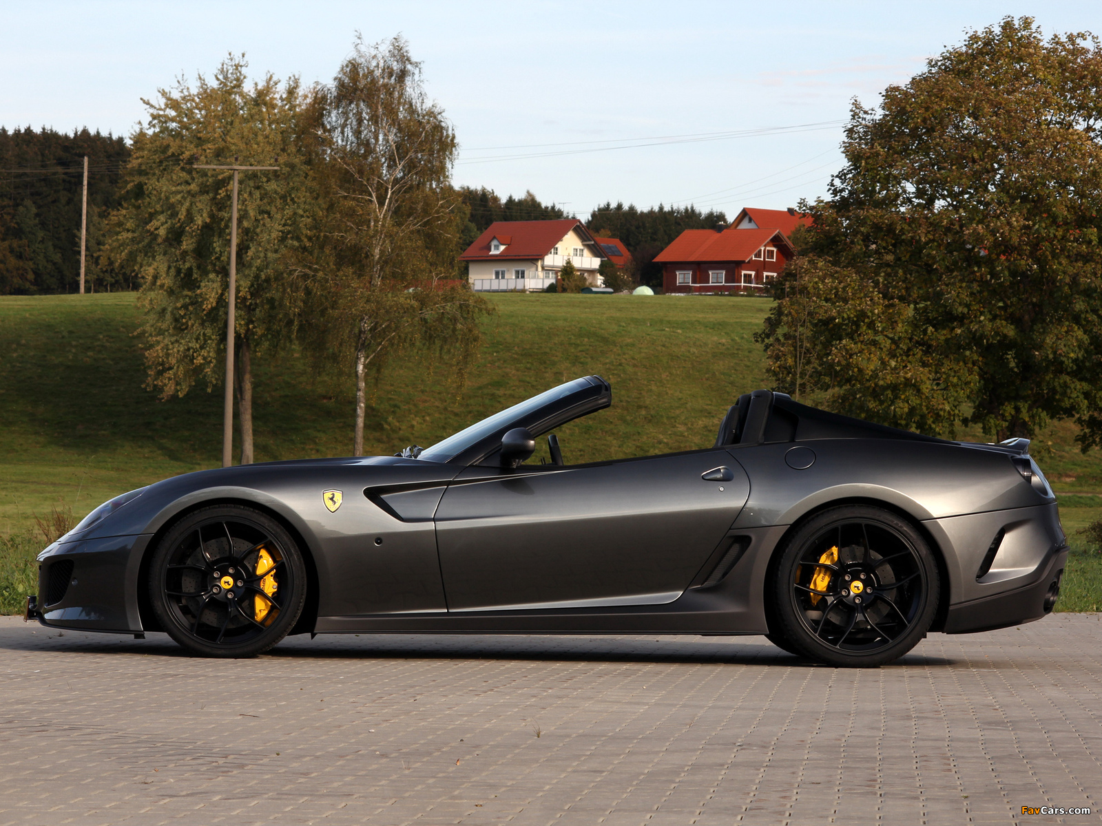 Novitec Rosso Ferrari 599 SA Aperta 2011 wallpapers (1600 x 1200)