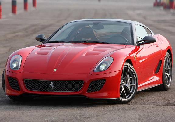 Images of Ferrari 599 GTO 2010
