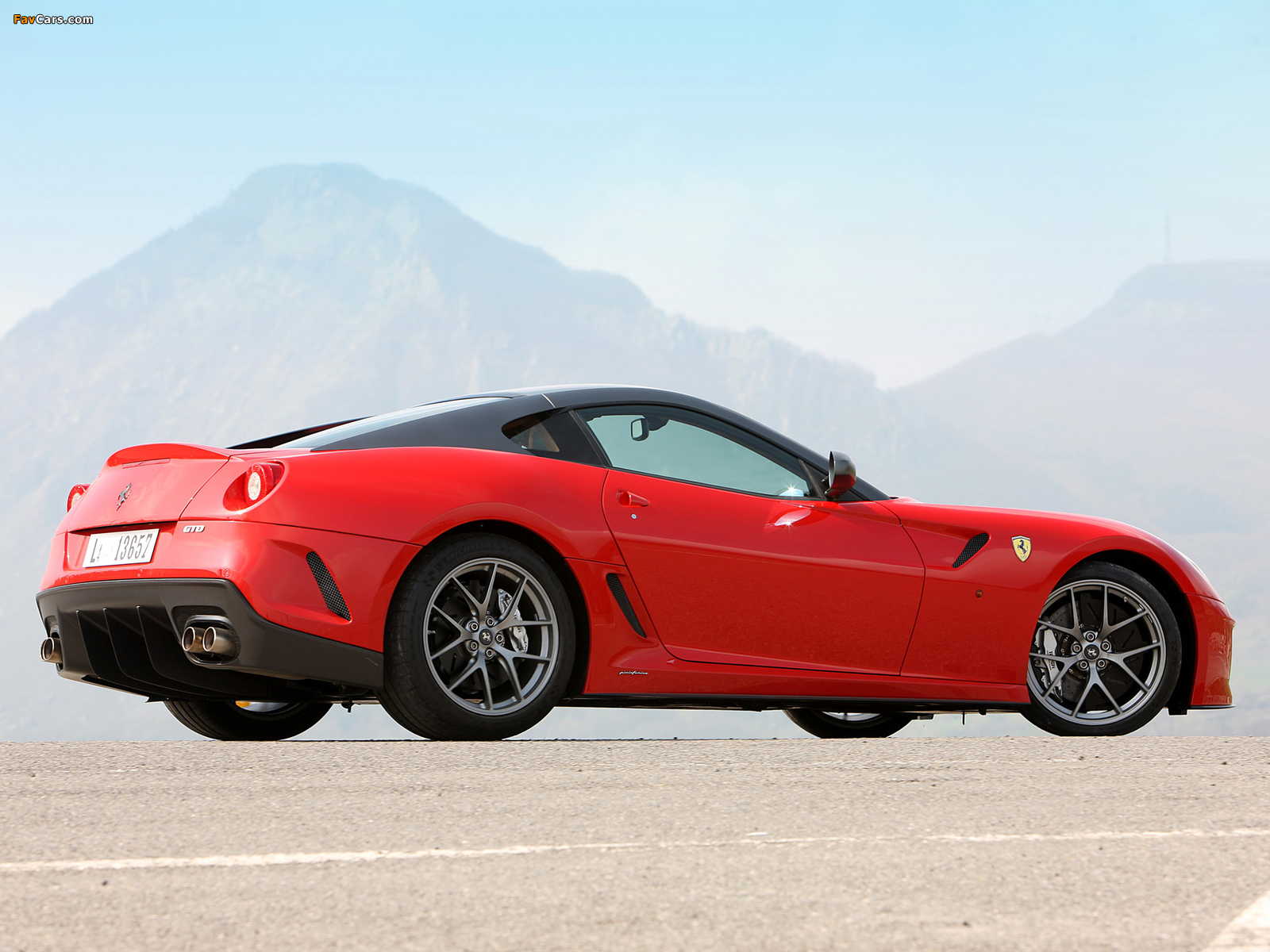 Pictures of Ferrari 599 GTO 2010 (1600 x 1200)