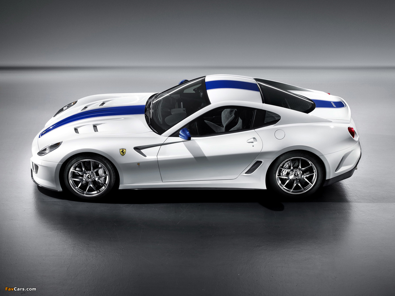 Ferrari 599 GTO 2010 wallpapers (1280 x 960)