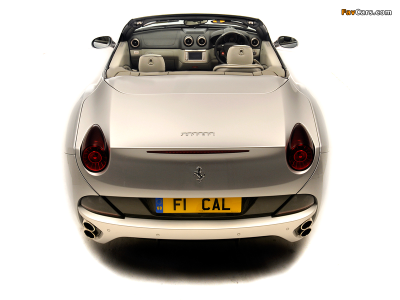 Ferrari California UK-spec 2009–12 photos (800 x 600)