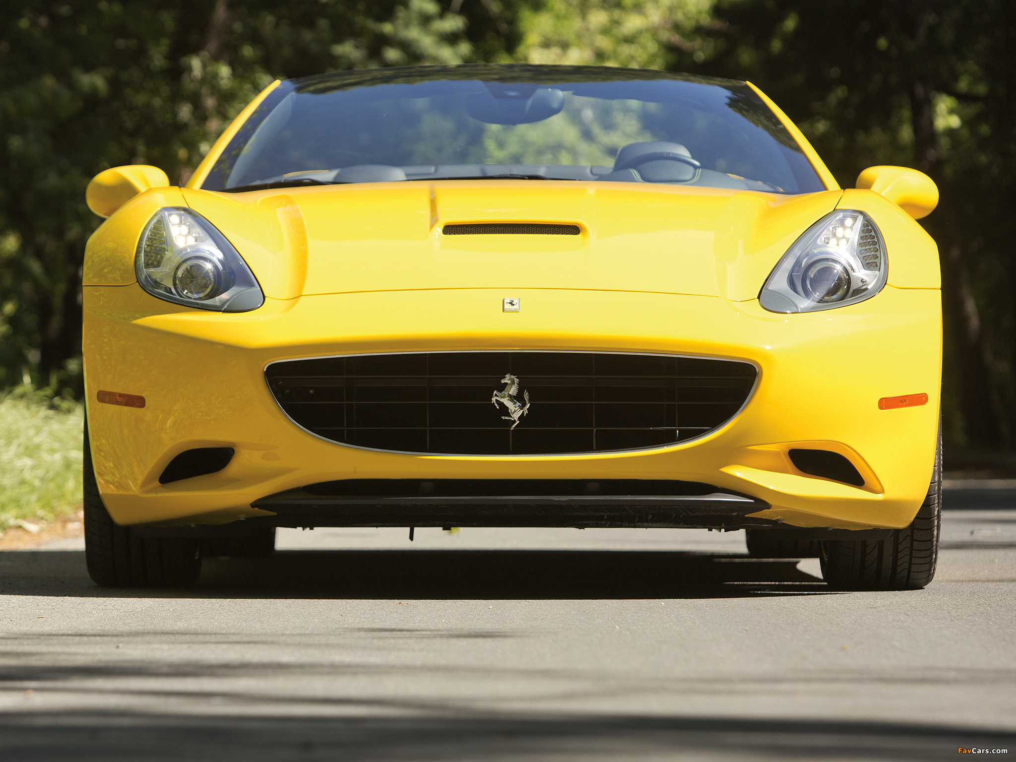 Ferrari California US-spec 2009–12 pictures (2048 x 1536)