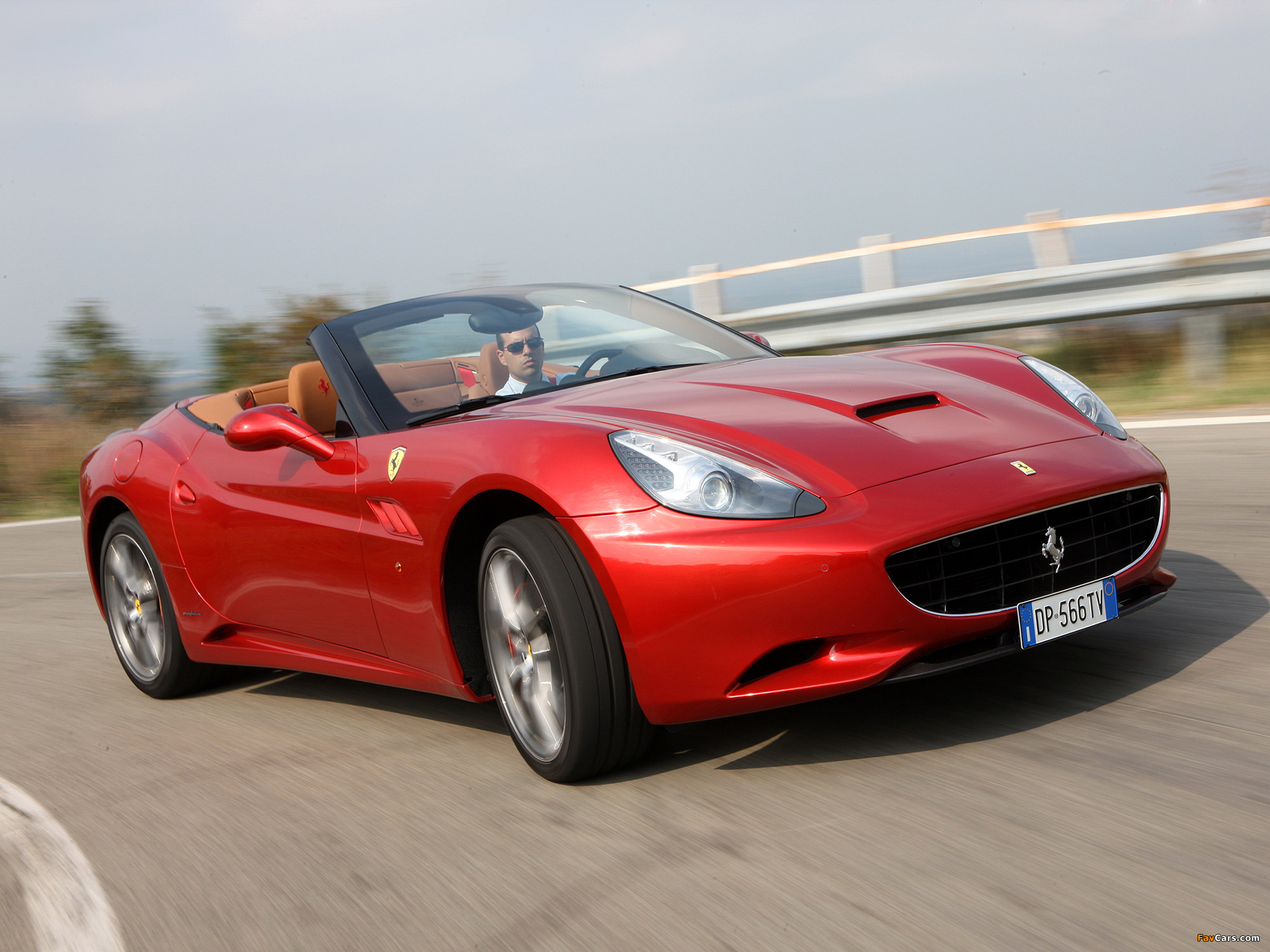 Ferrari California HELE 2010–12 pictures (2048 x 1536)