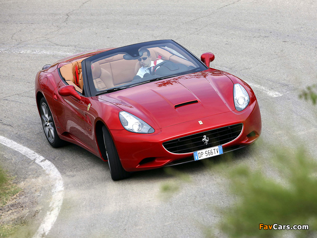 Ferrari California HELE 2010–12 pictures (640 x 480)