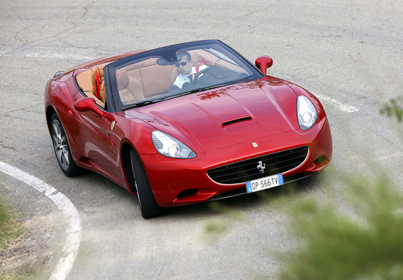 Ferrari California HELE 2010–12 pictures