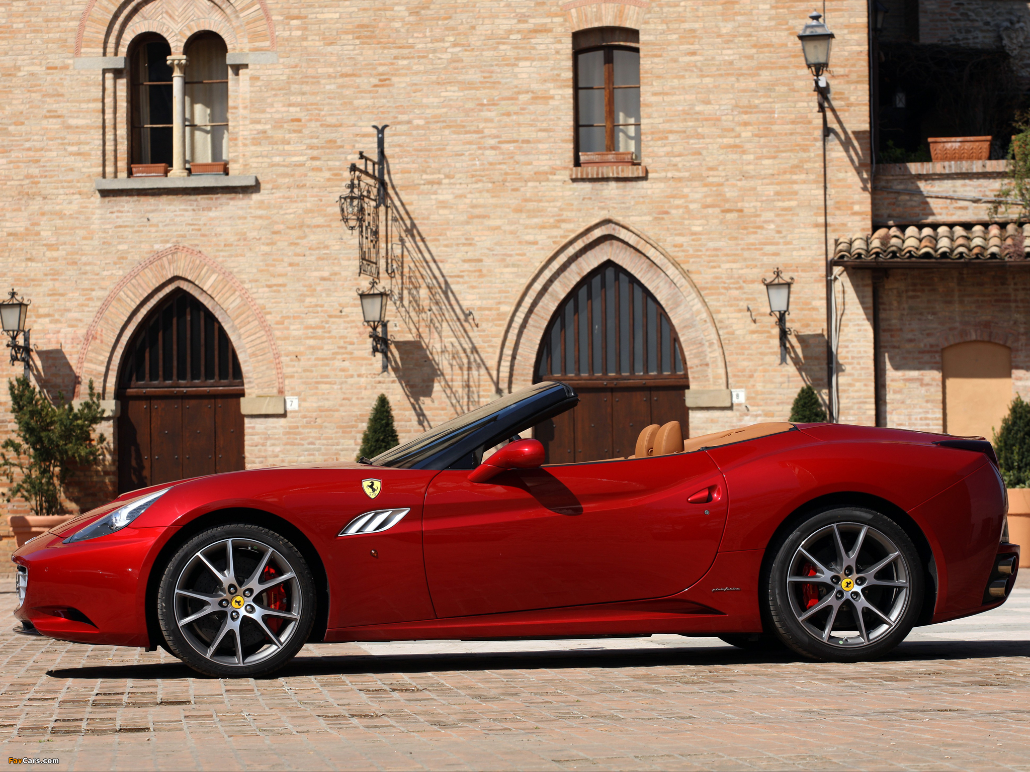 Ferrari California 30 2012 photos (2048 x 1536)